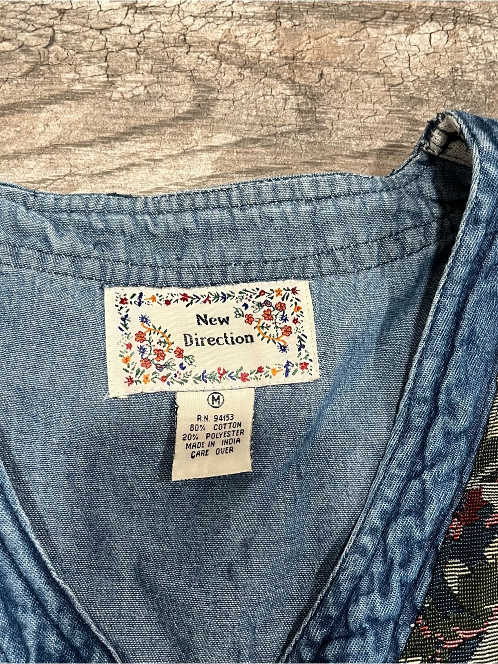 Vintage Denim Floral Tapestry Zip Vest - Picture 3 of 4